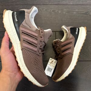 adidas Ultra Boost 1.0 Earth Strata Core Black Brown NWT Men's 7 Women's 8